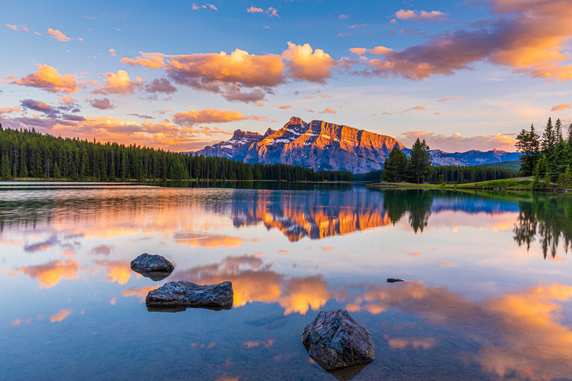 Two Jack Lake reflecting Mount Rundle — Banff Journey
